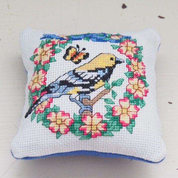 Handmade Goldfinch Cross-Stitch Pincushion - Picture 4 of 8